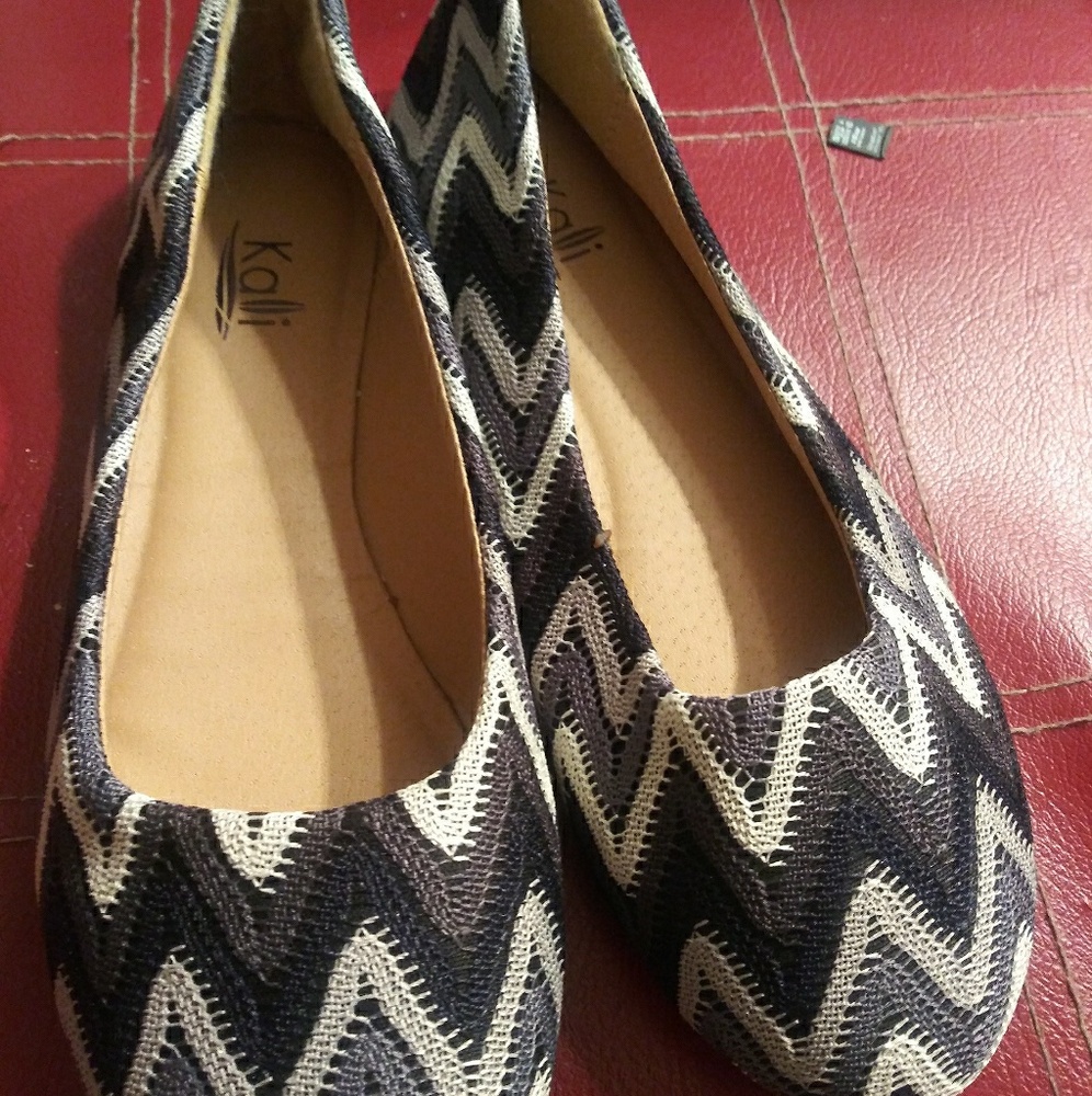 Ballets flat - Picture 1 of 1